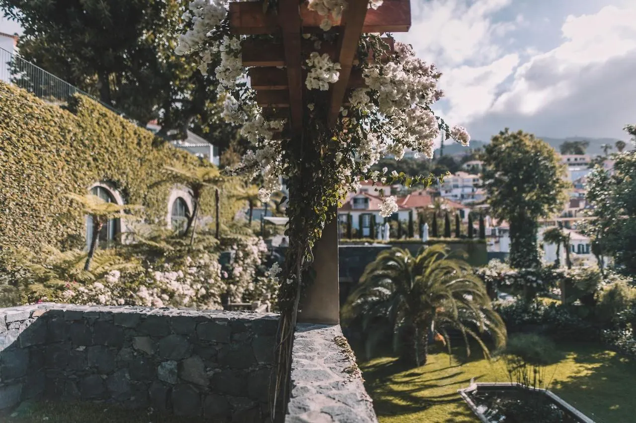 Torrinha Garten Apartment Funchal  Bed & Breakfast Funchal (Madeira)